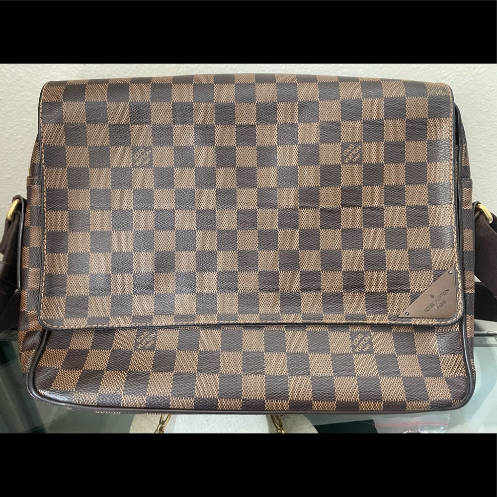 Shelton Messenger DE bag